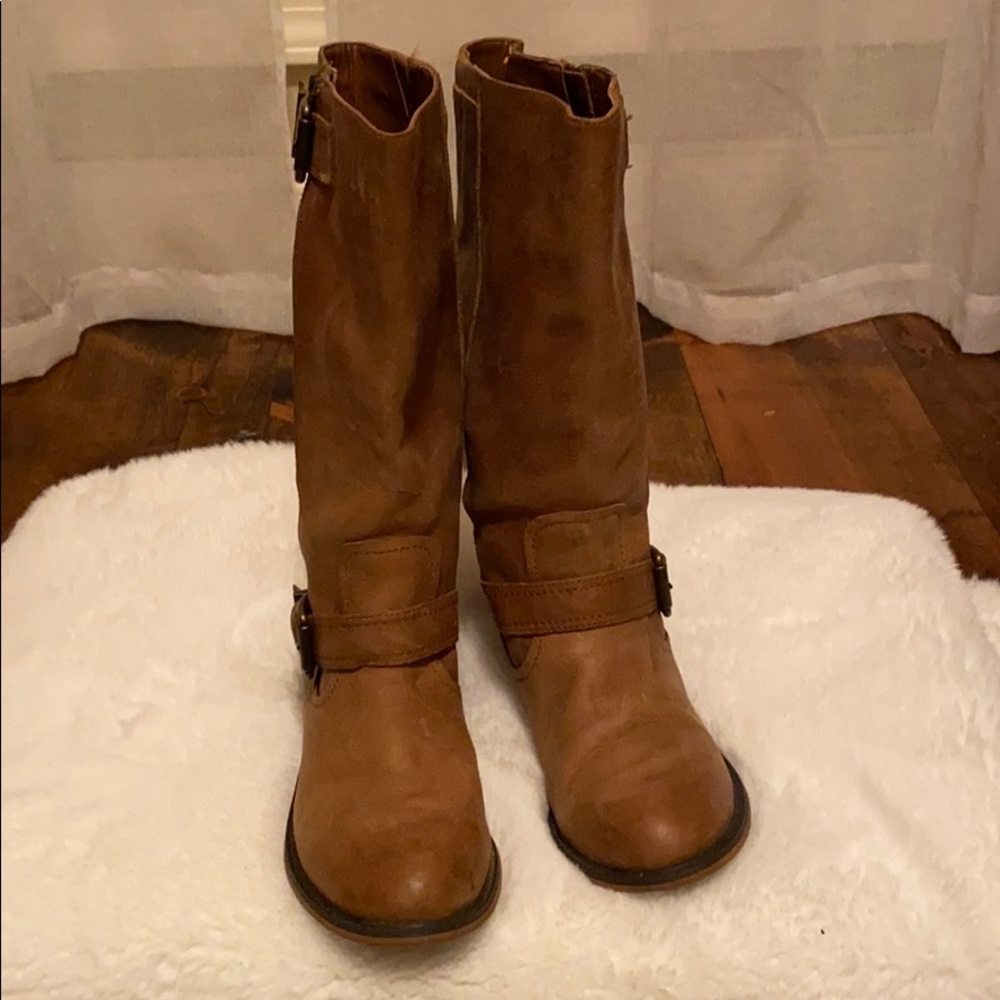 Gianni Bini Leather Brown Boots.  #37